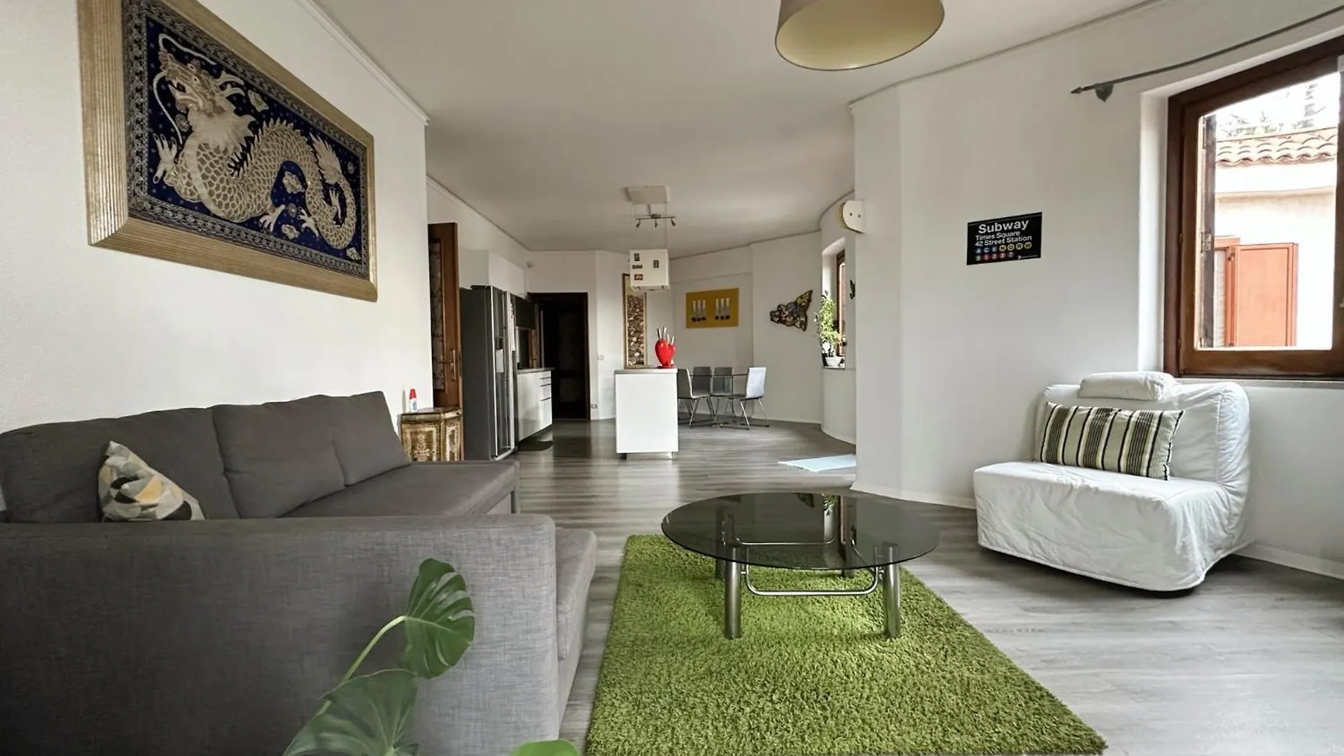 Diego'S House Ачи Костелло